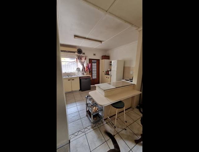 3 BEDROOM HOUSE FOR SALE IN MEER EN SEE